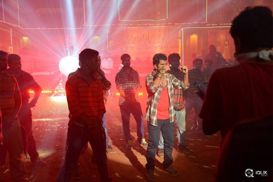 Thikka-Movie-Song-Coverage